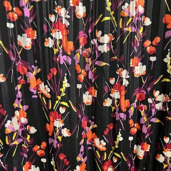 Lane Bryant Brand Black Multi Ditsy Floral Shimmer Maxi Dress + size 20 in EUC - Picture 4 of 16